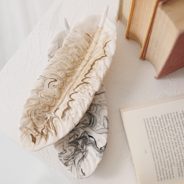 Plunksna – Jesmonite padėkliukas